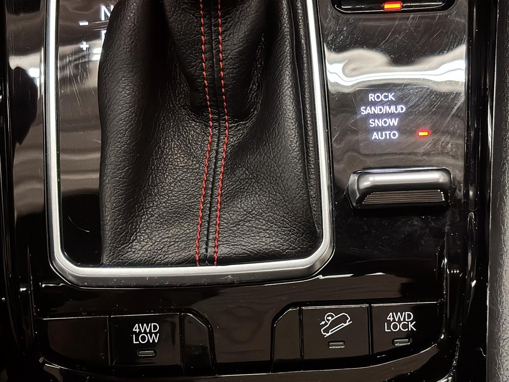 2024 Jeep Compass Trailhawk 4x4 in Stratford, Ontario - 15 - w1024h768px