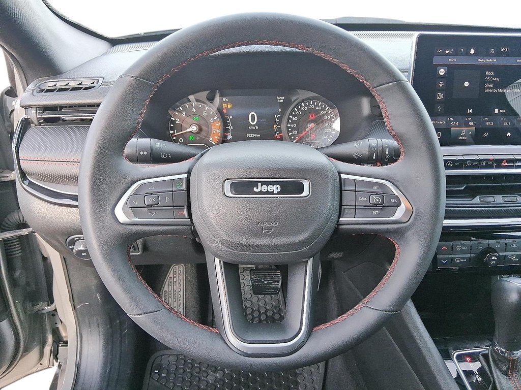2024 Jeep Compass Trailhawk 4x4 in Stratford, Ontario - 12 - w1024h768px