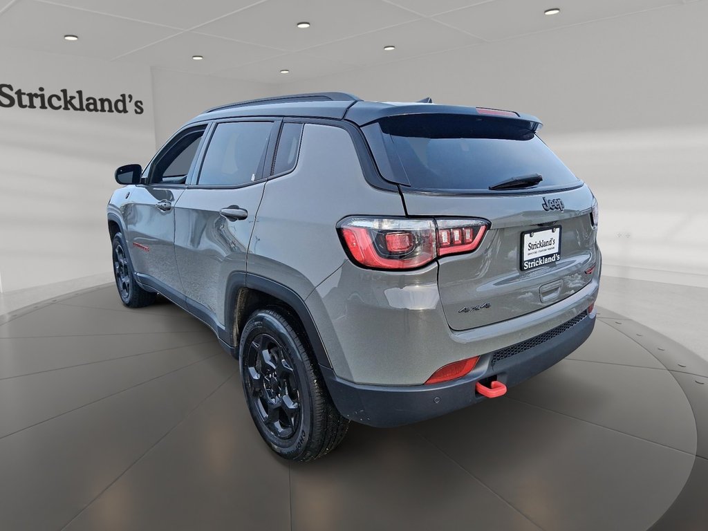 2024 Jeep Compass Trailhawk 4x4 in Stratford, Ontario - 4 - w1024h768px