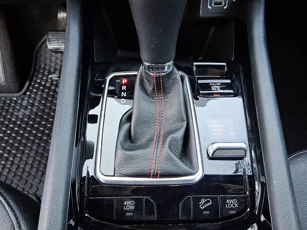 2024 Jeep Compass Trailhawk 4x4 in Stratford, Ontario - 17 - w1024h768px