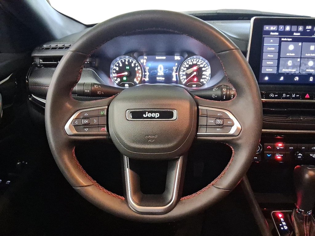 2024 Jeep Compass Trailhawk 4x4 in Stratford, Ontario - 12 - w1024h768px