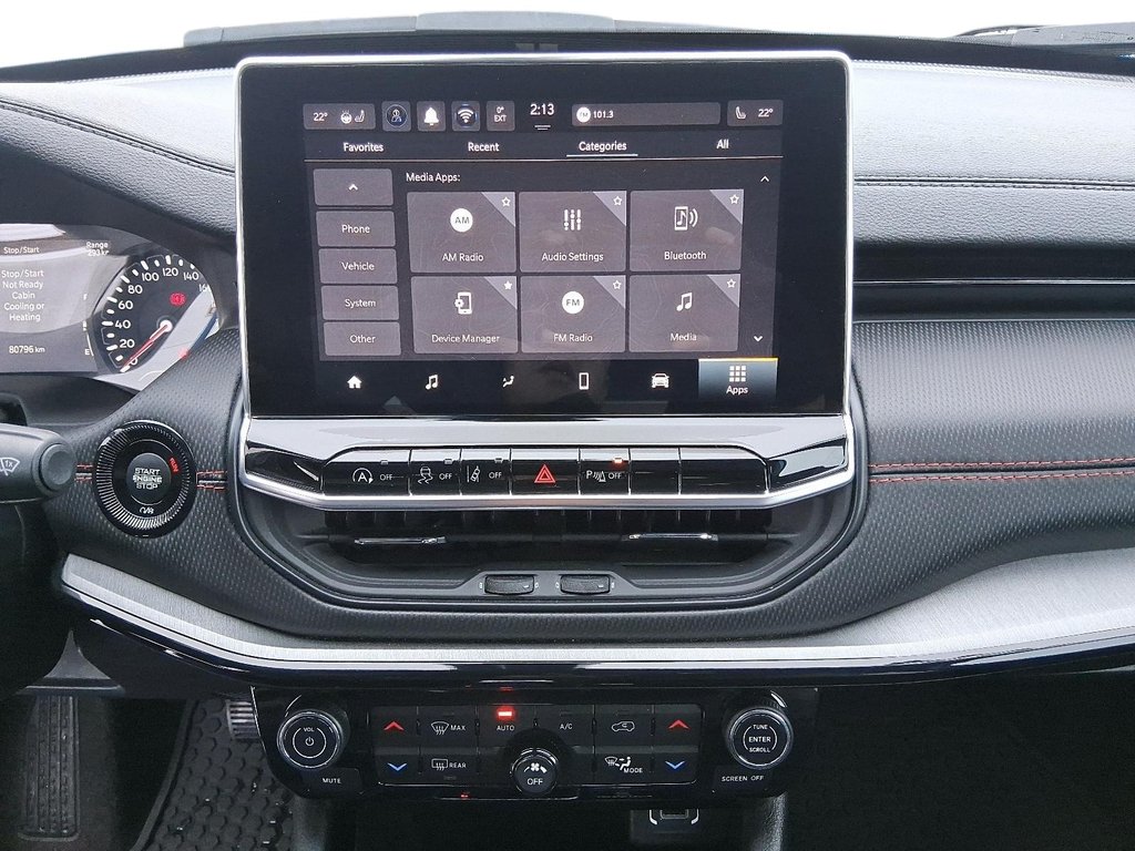 2024 Jeep Compass Trailhawk 4x4 in Stratford, Ontario - 15 - w1024h768px