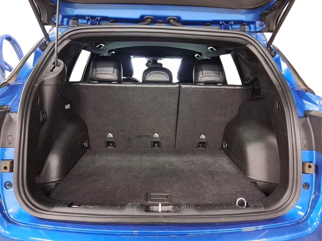 2024 Jeep Compass Trailhawk 4x4 in Stratford, Ontario - 6 - w1024h768px