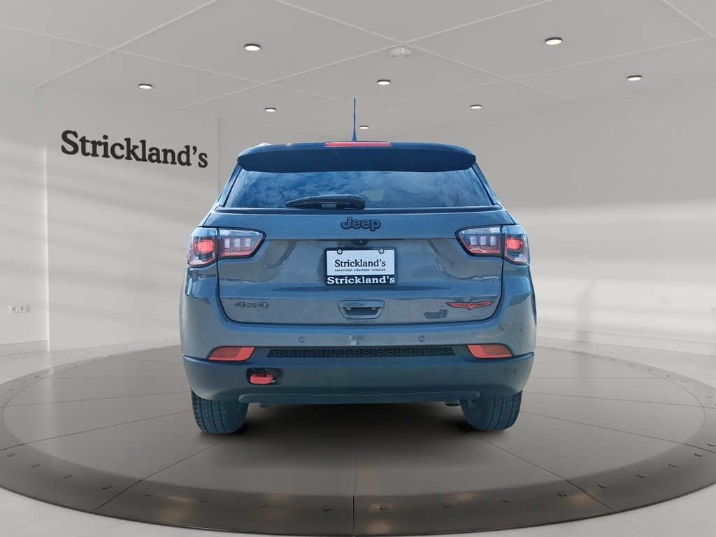 2024 Jeep Compass Trailhawk 4x4 in Stratford, Ontario - 3 - w1024h768px