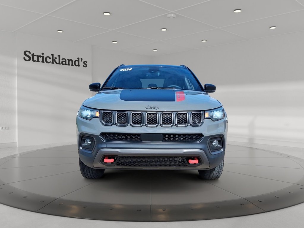 2024 Jeep Compass Trailhawk 4x4 in Stratford, Ontario - 2 - w1024h768px