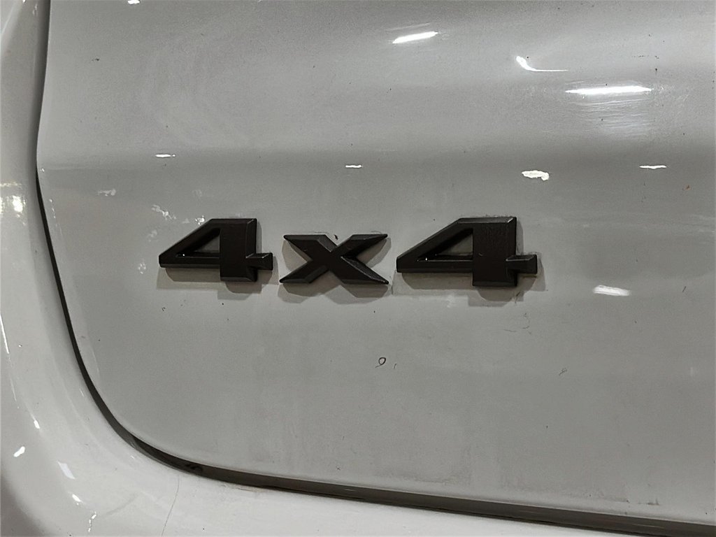 2024 Jeep Compass Trailhawk 4x4 in Stratford, Ontario - 15 - w1024h768px
