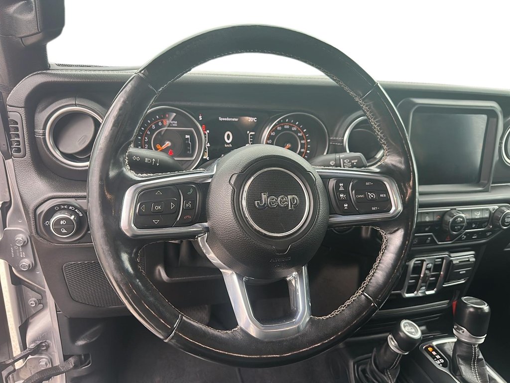 2020 Jeep Gladiator 4x4 Overland in Stratford, Ontario - 10 - w1024h768px