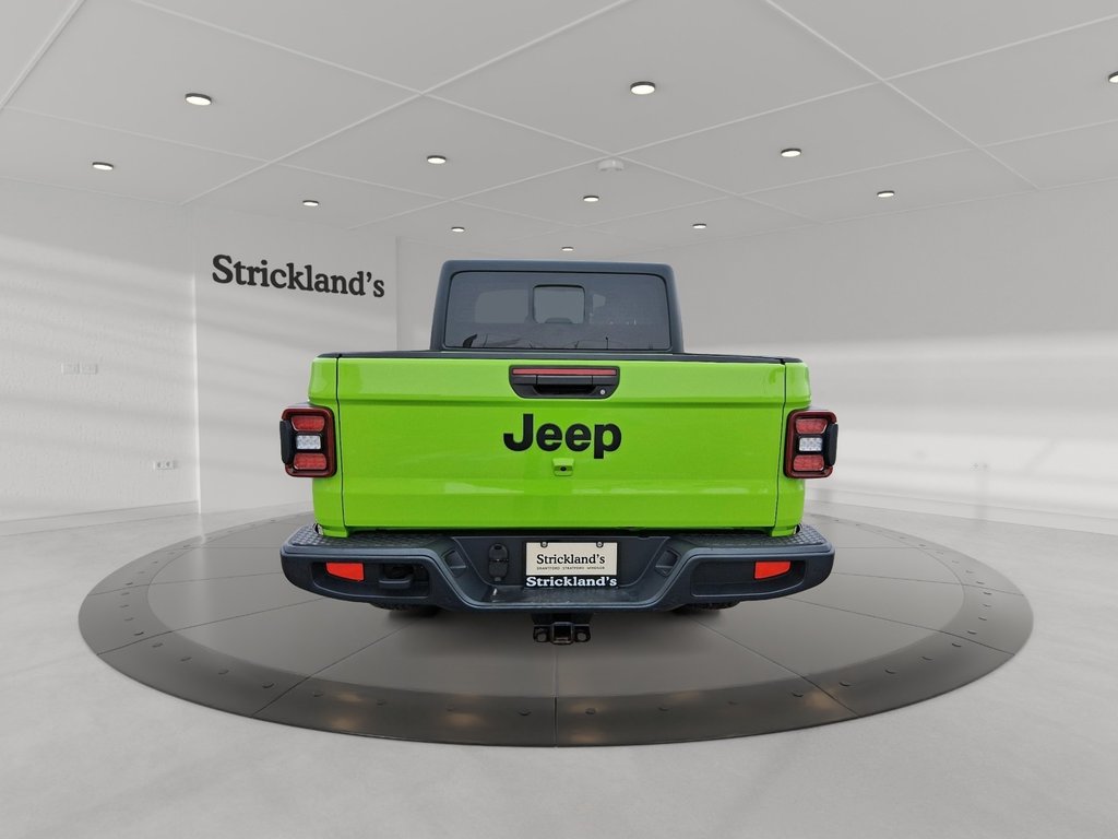 2021 Jeep Gladiator 4x4 Sport in Stratford, Ontario - 3 - w1024h768px