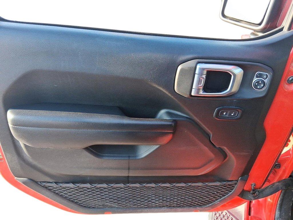 2021 Jeep Gladiator 4x4 Sport in Stratford, Ontario - 10 - w1024h768px