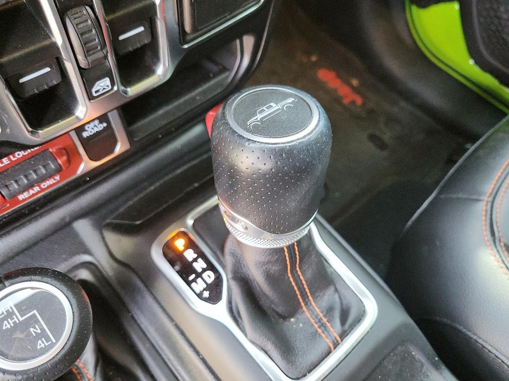 2021 Jeep Gladiator 4x4 Mojave in Stratford, Ontario - 14 - w1024h768px