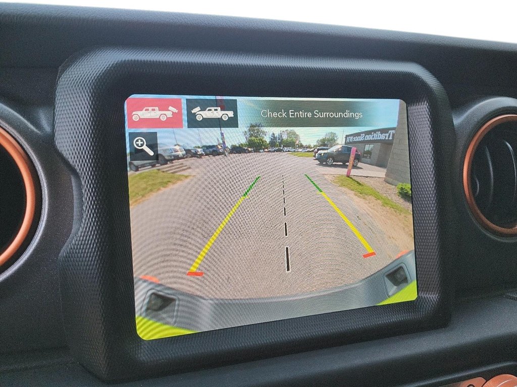 2021 Jeep Gladiator 4x4 Mojave in Stratford, Ontario - 17 - w1024h768px