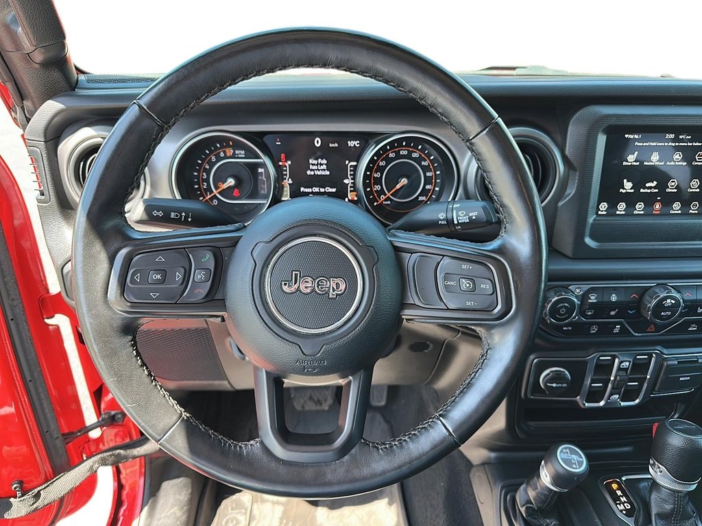 2023 Jeep Gladiator 4x4 Sport S in Stratford, Ontario - 10 - w1024h768px
