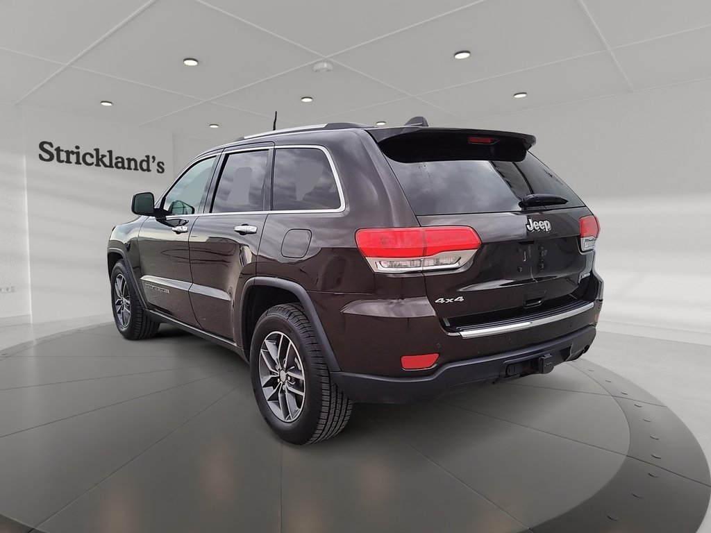 2017  Grand Cherokee 4X4 Limited in Stratford, Ontario - 4 - w1024h768px