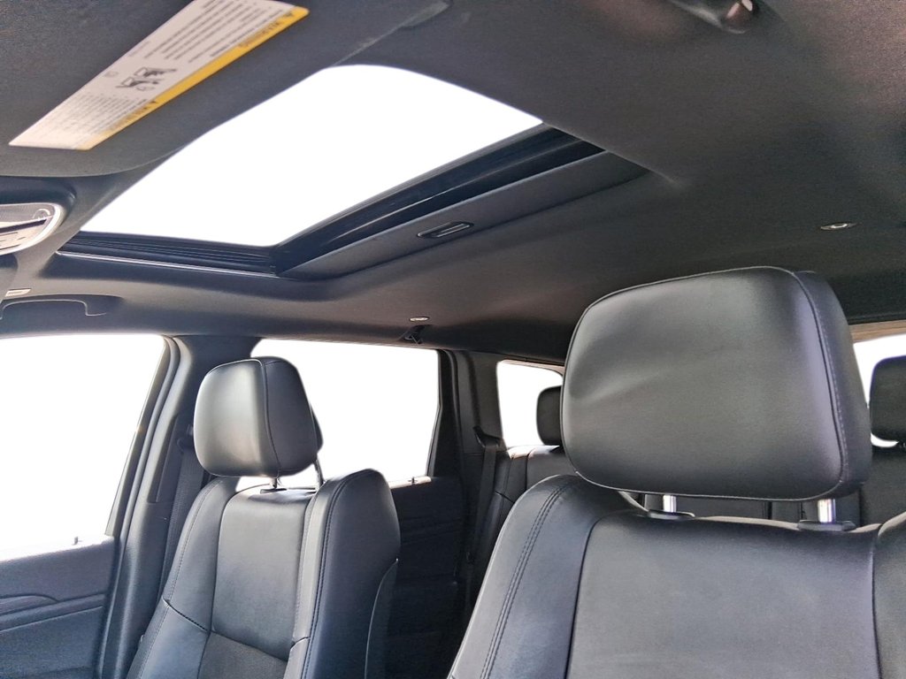 2020 Jeep Grand Cherokee 4X4 Laredo in Stratford, Ontario - 17 - w1024h768px