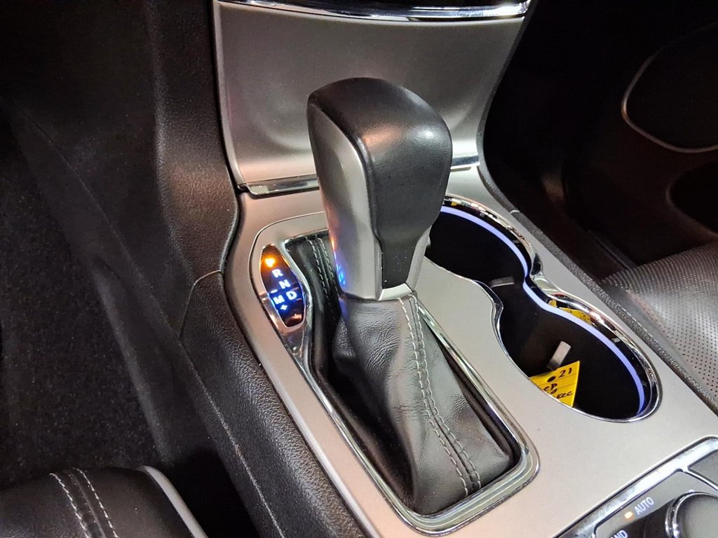 2021 Jeep Grand Cherokee 4X4 Overland in Stratford, Ontario - 16 - w1024h768px