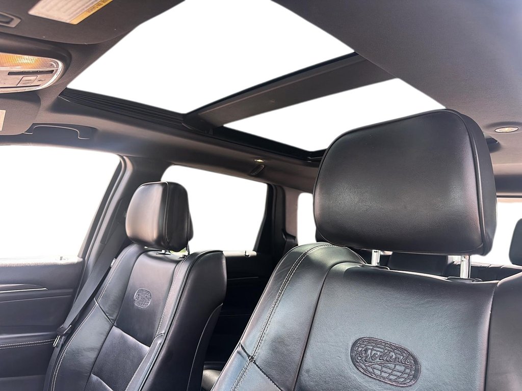 2016 Jeep Grand Cherokee 4x4 Overland in Stratford, Ontario - 16 - w1024h768px