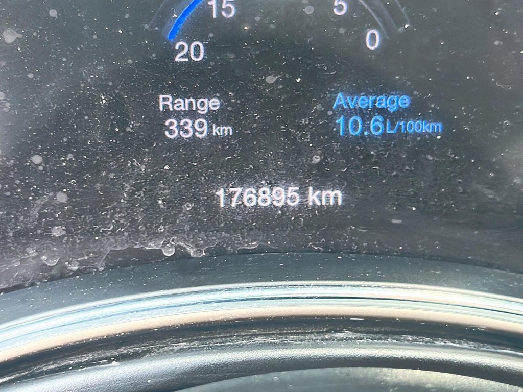 2016 Jeep Grand Cherokee 4x4 Overland in Stratford, Ontario - 12 - w1024h768px