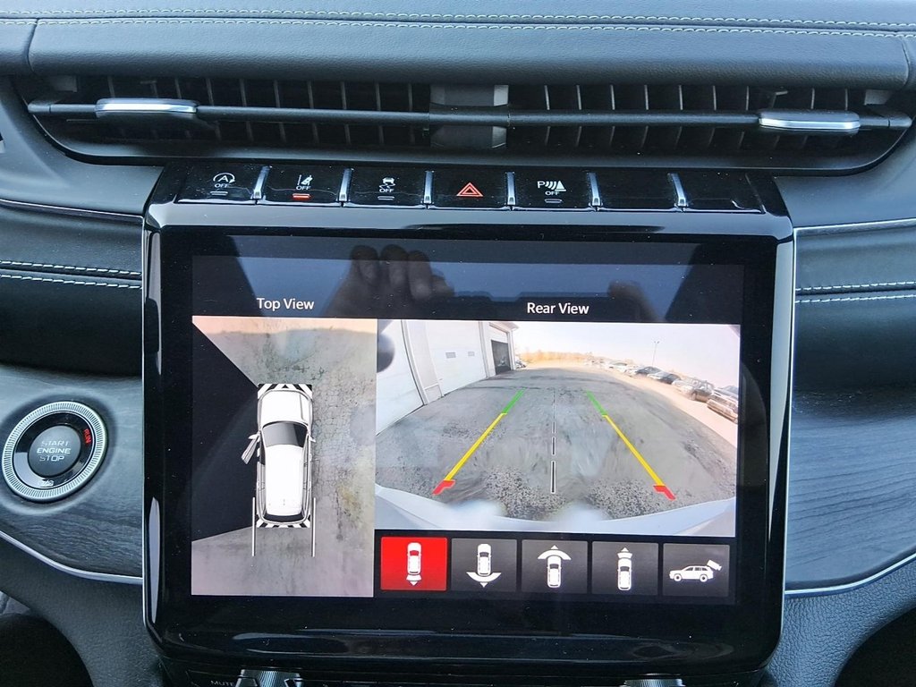 2021 Jeep Grand Cherokee L 4x4 Overland in Stratford, Ontario - 20 - w1024h768px