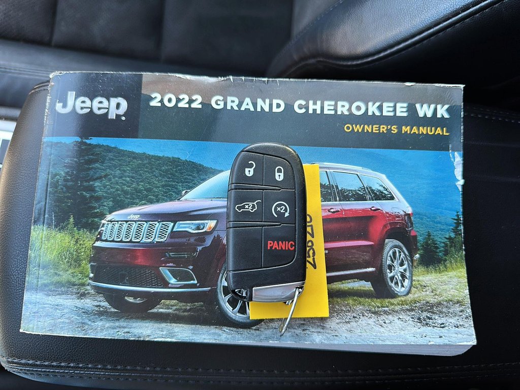 2022 Jeep Grand Cherokee Wk 4x4 Laredo in Stratford, Ontario - 16 - w1024h768px