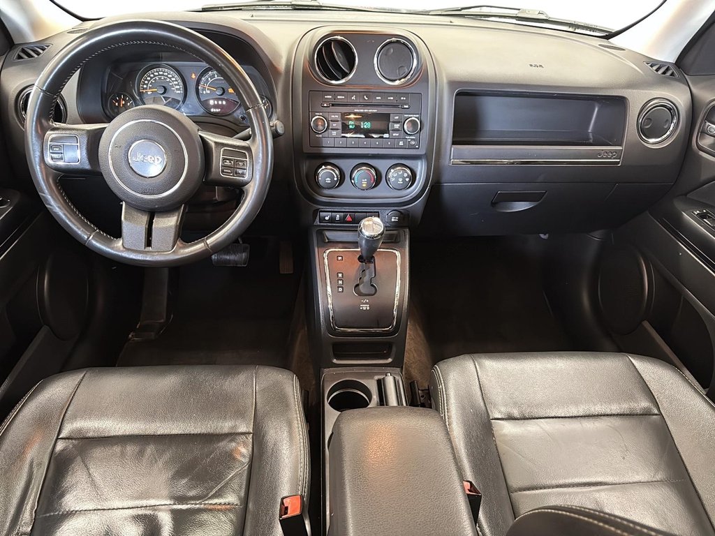 2015 Jeep Patriot 4x4 Sport / North in Stratford, Ontario - 9 - w1024h768px