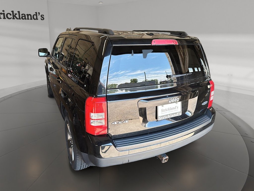 2015 Jeep Patriot 4x4 Sport / North in Stratford, Ontario - 4 - w1024h768px