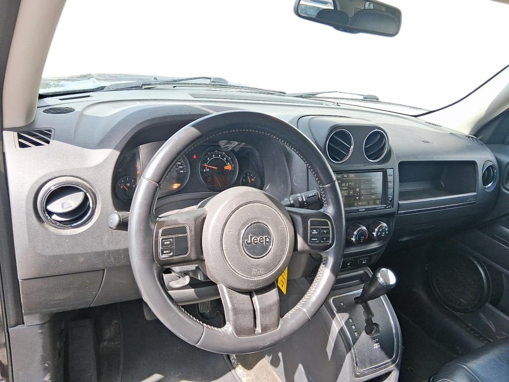 2016 Jeep Patriot 4x4 Sport / North in Stratford, Ontario - 10 - w1024h768px