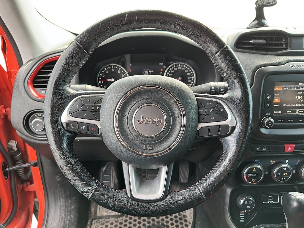 2017 Jeep Renegade 4x4 Trailhawk in Stratford, Ontario - 11 - w1024h768px