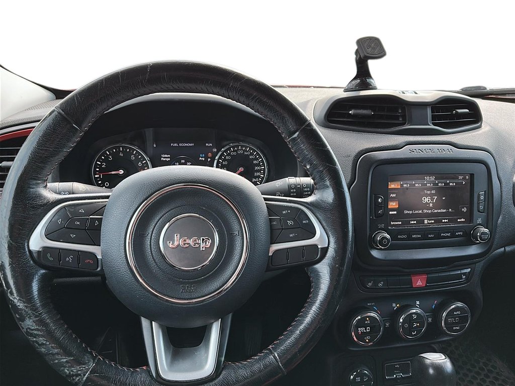 2017 Jeep Renegade 4x4 Trailhawk in Stratford, Ontario - 13 - w1024h768px
