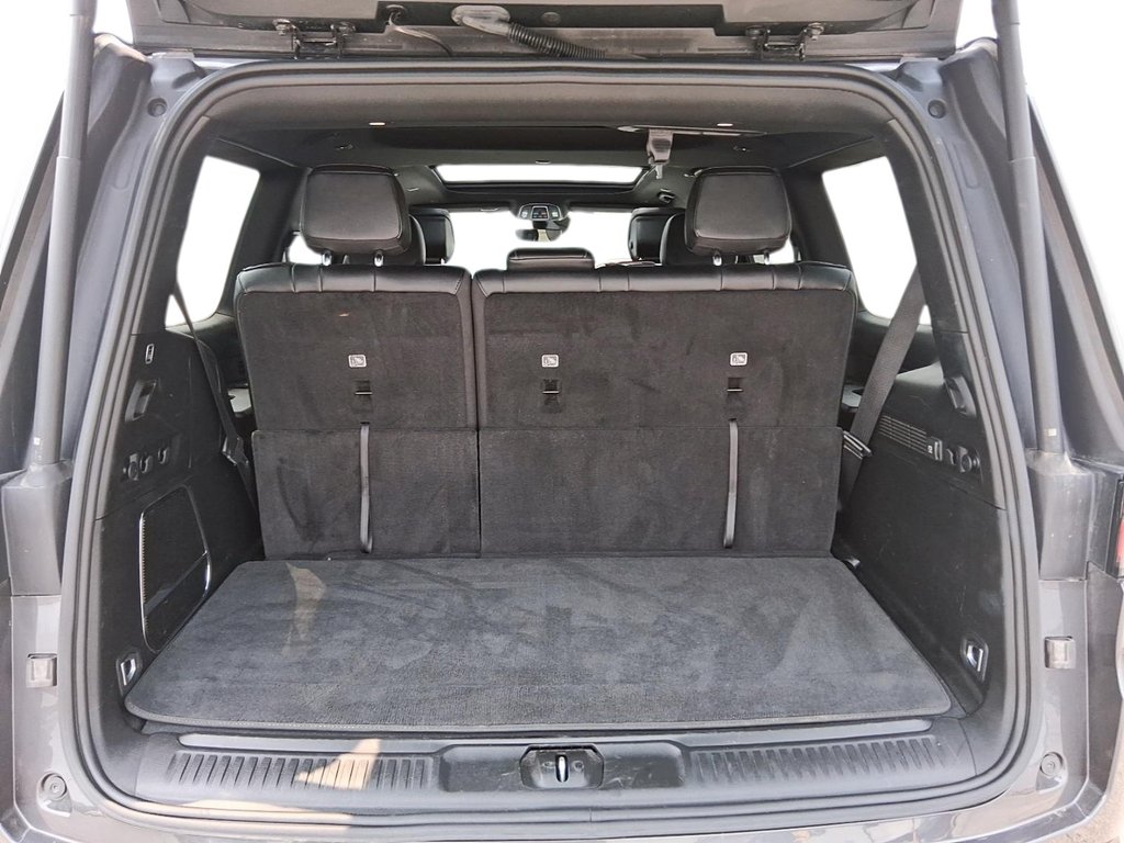 2024 Jeep Wagoneer Series II Carbide 4x4 in Stratford, Ontario - 6 - w1024h768px