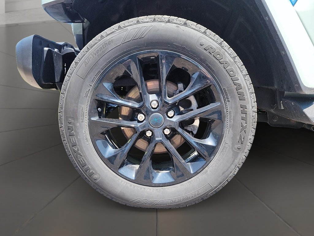 2024 Jeep Wrangler 4xe Sahara 4 Door 4x4 in Stratford, Ontario - 6 - w1024h768px