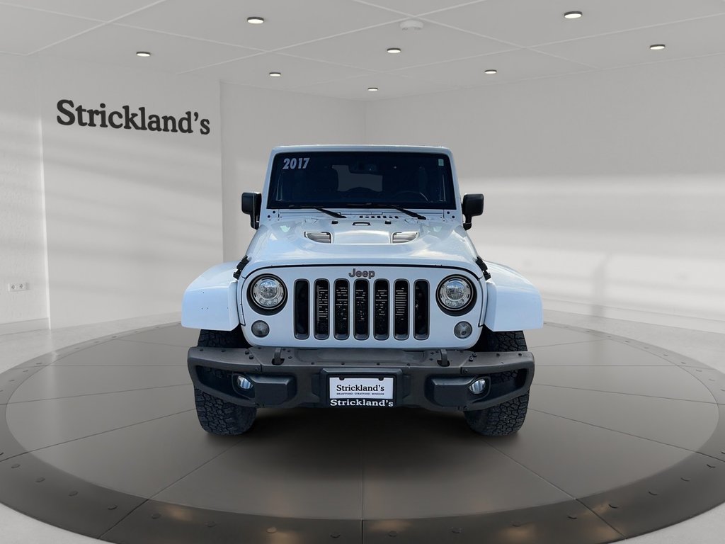 2017 Jeep Wrangler Unlimited Sahara in Stratford, Ontario - 2 - w1024h768px
