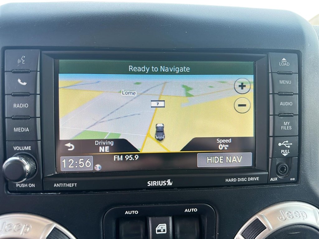 2017 Jeep Wrangler Unlimited Sahara in Stratford, Ontario - 16 - w1024h768px