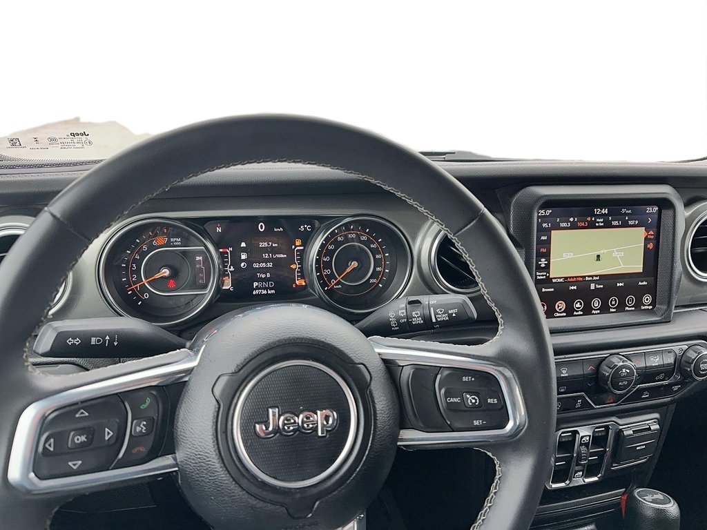 2023 Jeep Wrangler Unlimited Sahara in Stratford, Ontario - 13 - w1024h768px