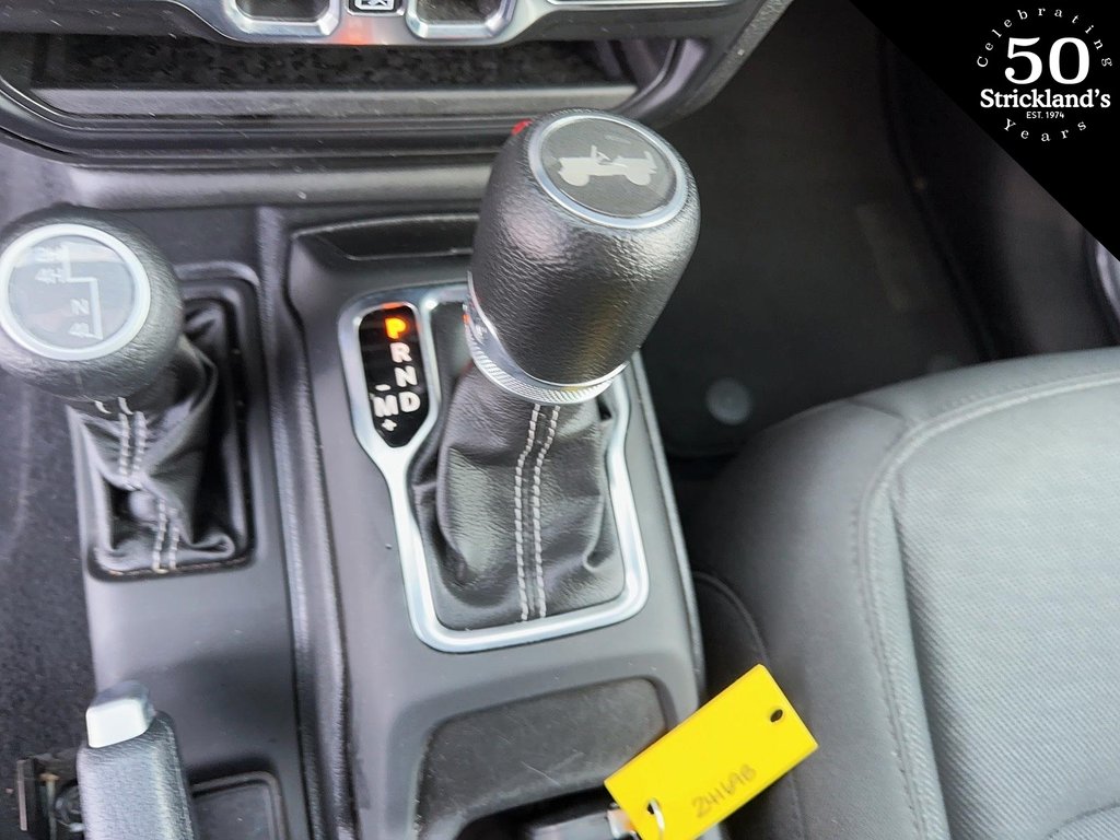 2023 Jeep Wrangler Unlimited Sahara in Stratford, Ontario - 14 - w1024h768px