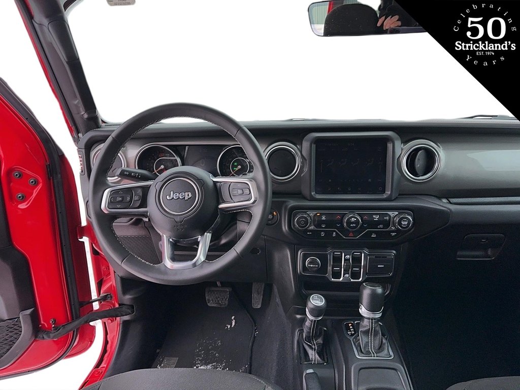 2023 Jeep Wrangler Unlimited Sahara in Stratford, Ontario - 9 - w1024h768px