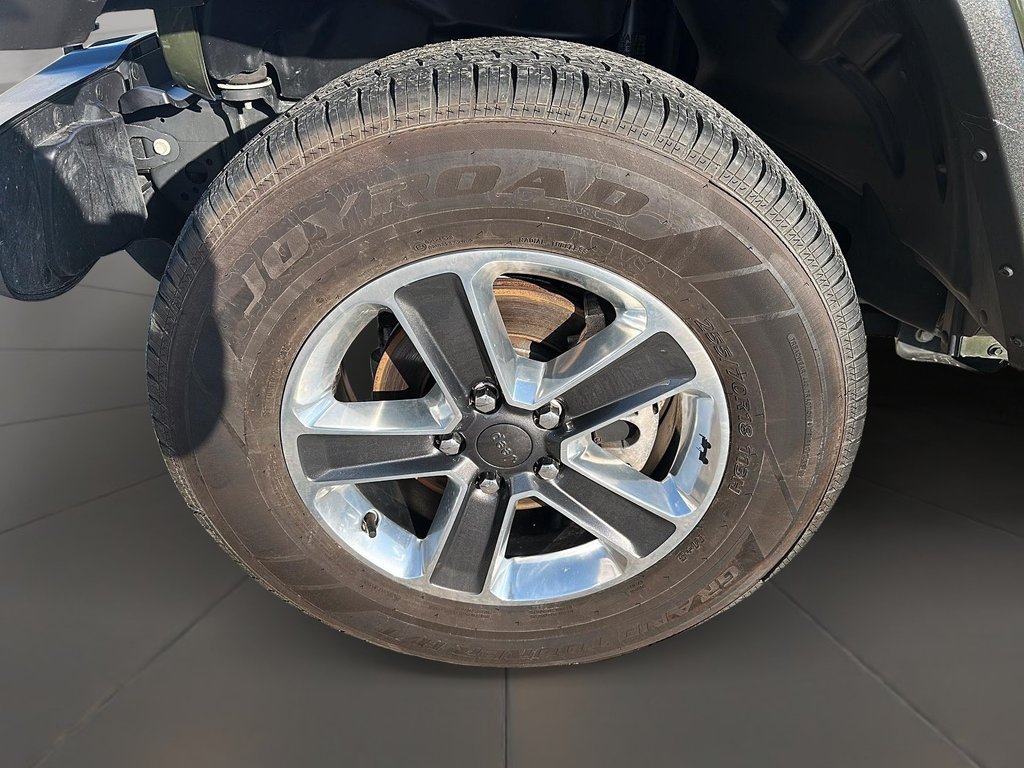 2023 Jeep Wrangler Unlimited Sahara in Stratford, Ontario - 7 - w1024h768px