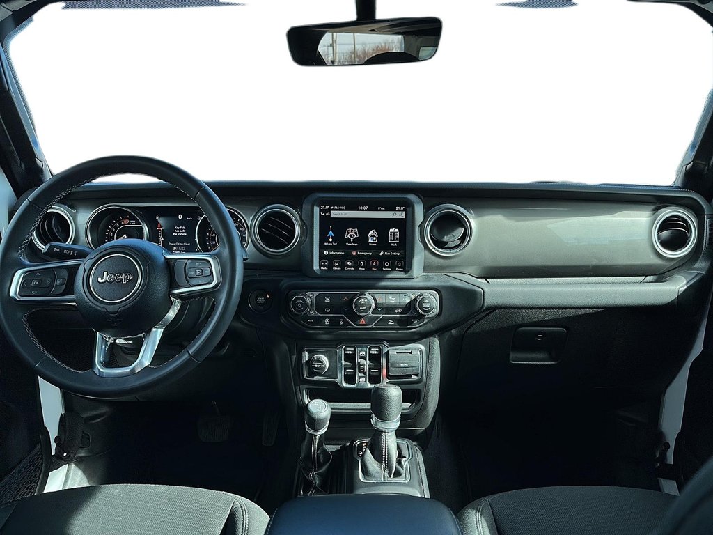 2023 Jeep Wrangler Unlimited Sahara in Stratford, Ontario - 9 - w1024h768px