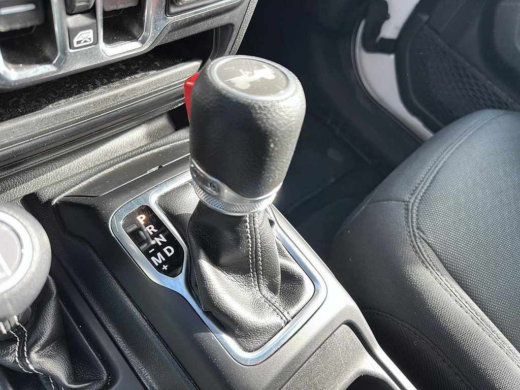 2023 Jeep Wrangler Unlimited Sahara in Stratford, Ontario - 14 - w1024h768px