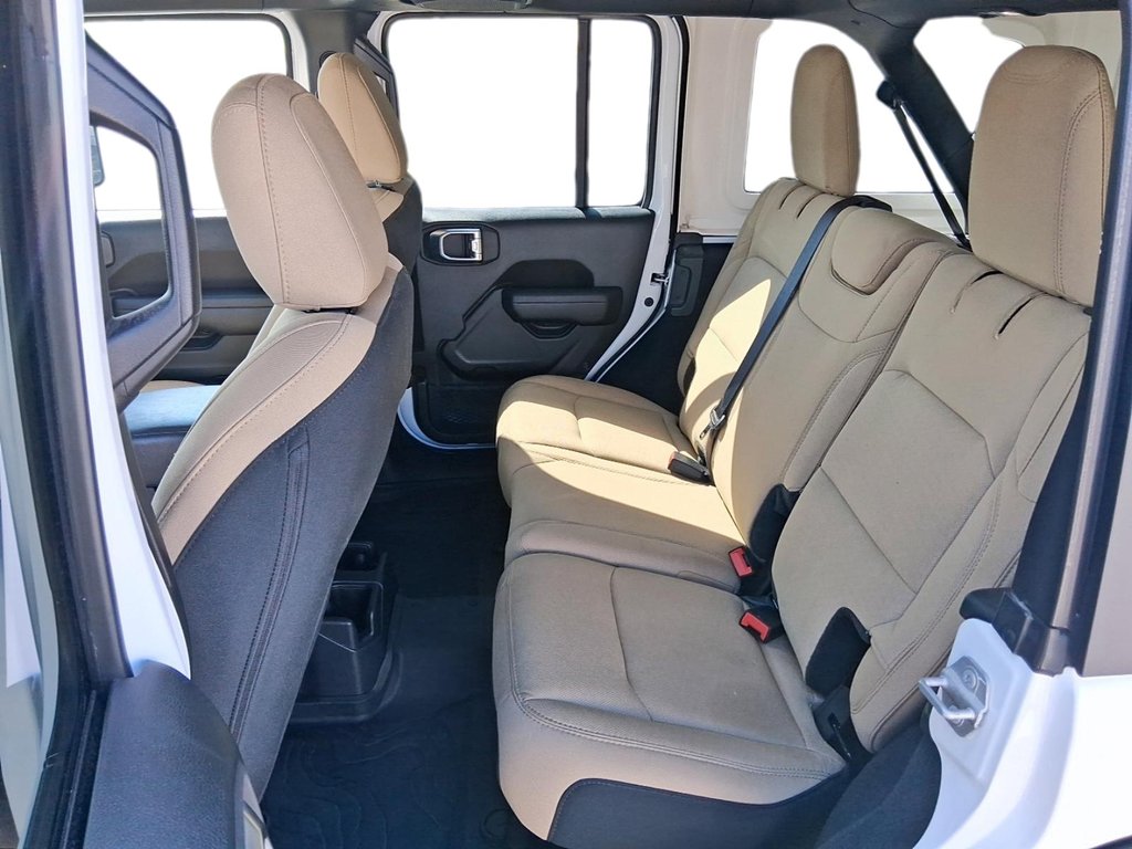 2023 Jeep Wrangler Unlimited Sport in Stratford, Ontario - 9 - w1024h768px