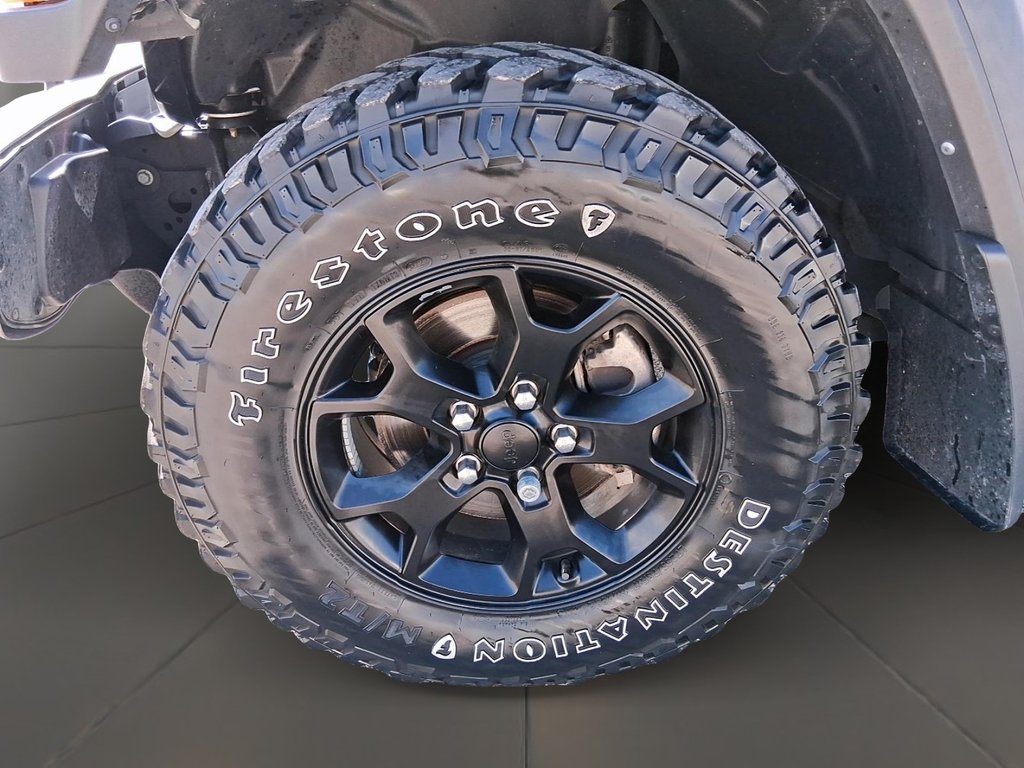 2023 Jeep Wrangler Unlimited Sport in Stratford, Ontario - 7 - w1024h768px