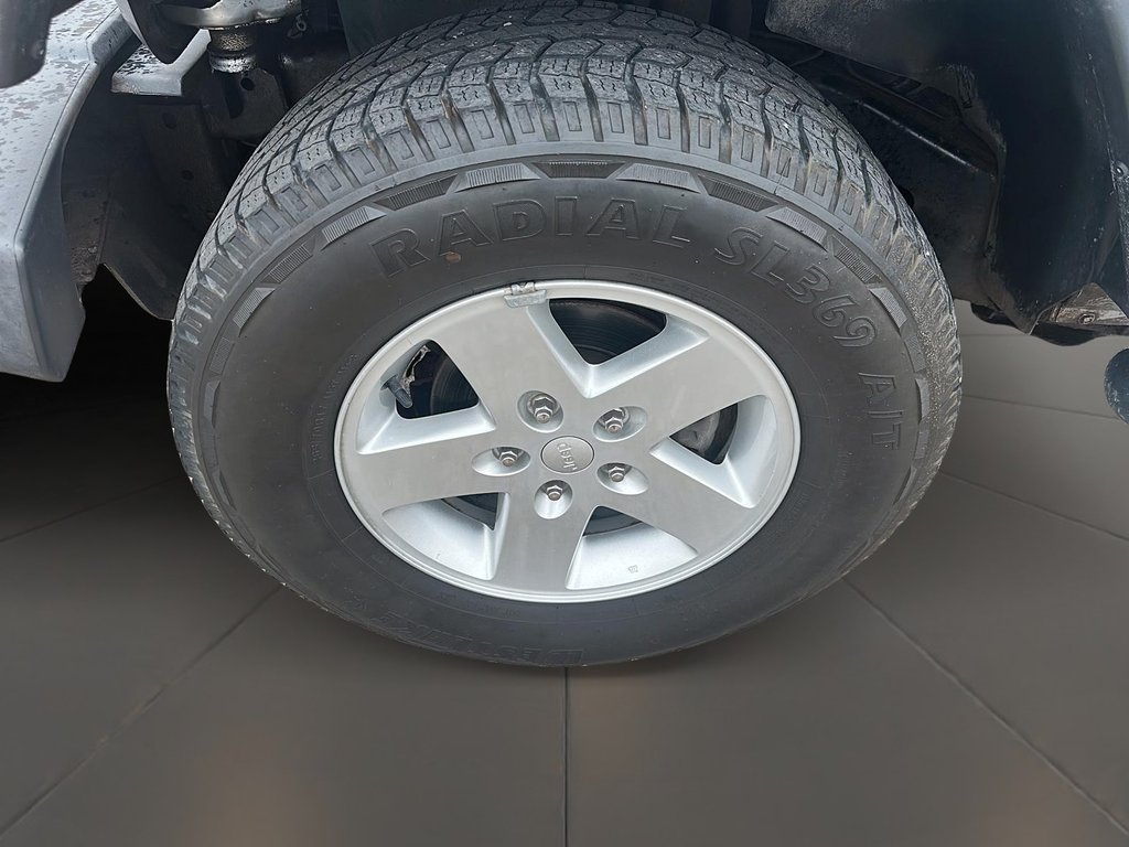 2015 Jeep Wrangler Sport in Stratford, Ontario - 6 - w1024h768px