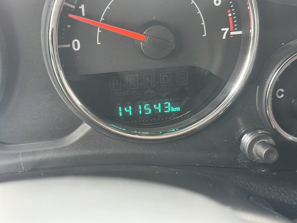 2015 Jeep Wrangler Sport in Stratford, Ontario - 11 - w1024h768px