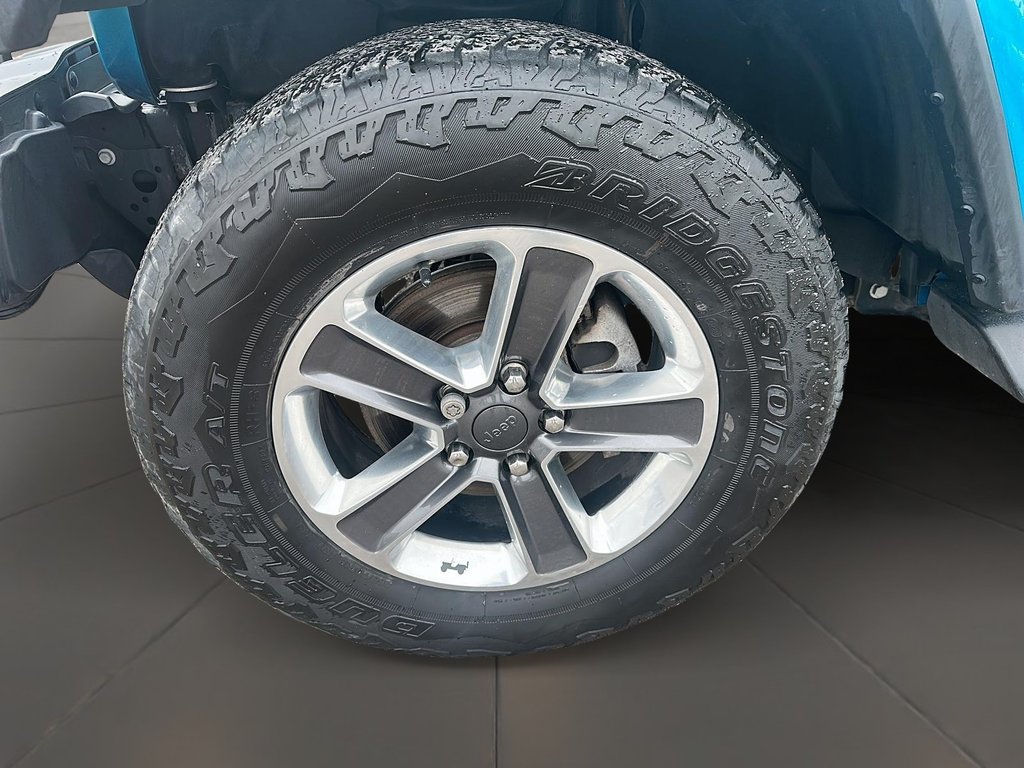 2020 Jeep Wrangler JL Unlimited Sahara in Stratford, Ontario - 6 - w1024h768px