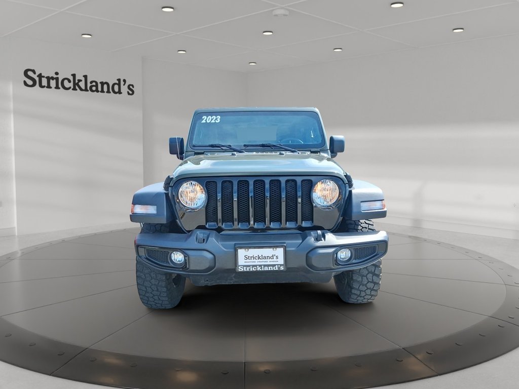 2023 Jeep Wrangler Sport in Stratford, Ontario - 2 - w1024h768px