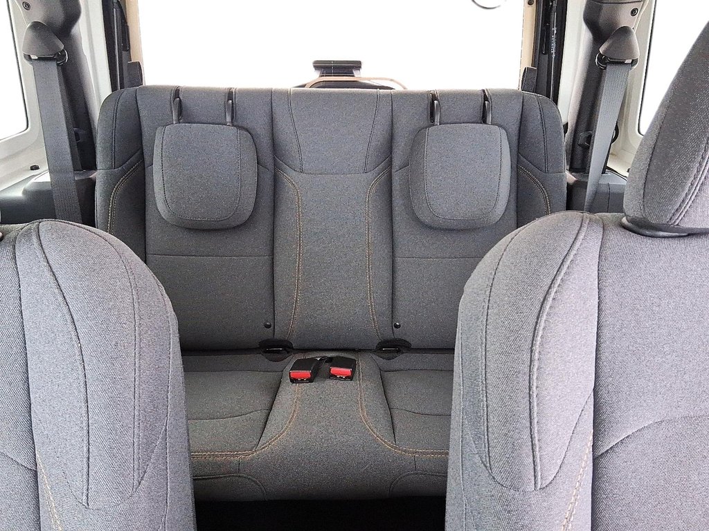 2024 Jeep Wrangler Sport 2 Door 4x4 in Stratford, Ontario - 9 - w1024h768px