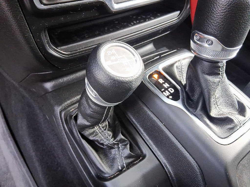 2024 Jeep Wrangler Sport 2 Door 4x4 in Stratford, Ontario - 17 - w1024h768px
