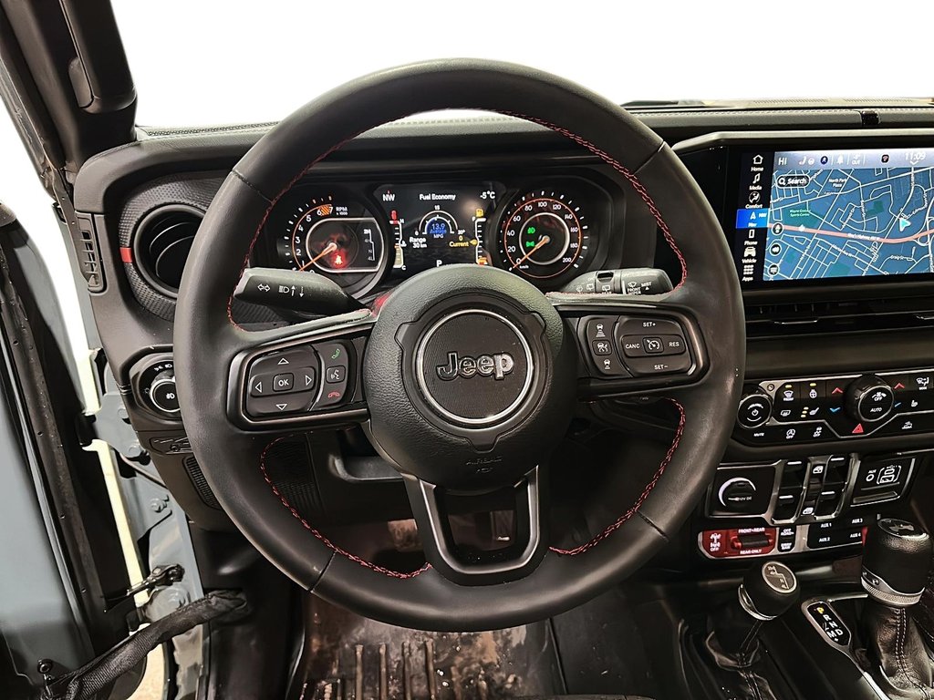 2024 Jeep Wrangler Rubicon 4 Door 4x4 in Stratford, Ontario - 11 - w1024h768px