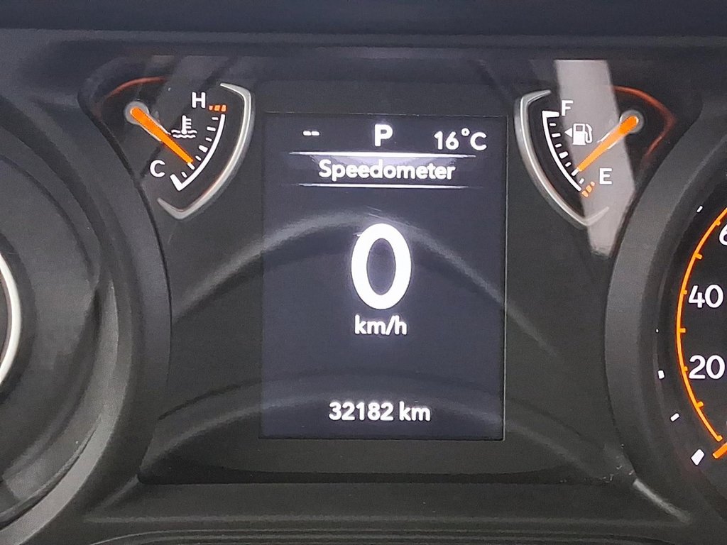 2024 Jeep Wrangler Sport 2 Door 4x4 in Stratford, Ontario - 14 - w1024h768px