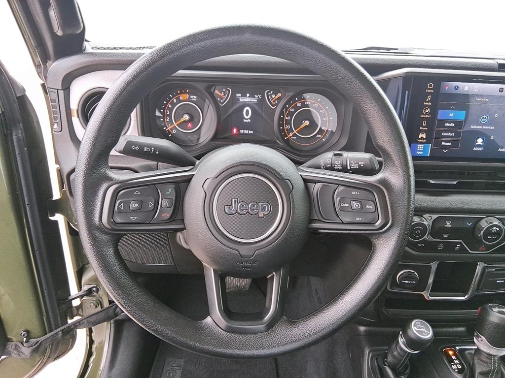 2024 Jeep Wrangler Sport 2 Door 4x4 in Stratford, Ontario - 13 - w1024h768px
