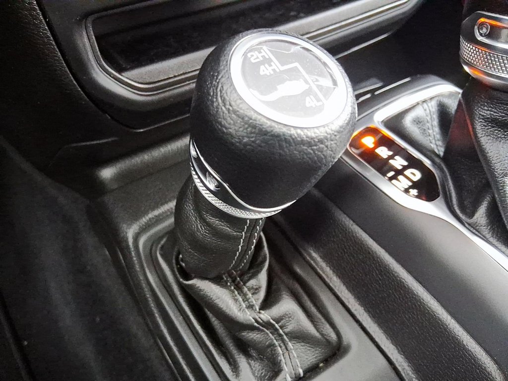 2024 Jeep Wrangler Sport 2 Door 4x4 in Stratford, Ontario - 18 - w1024h768px